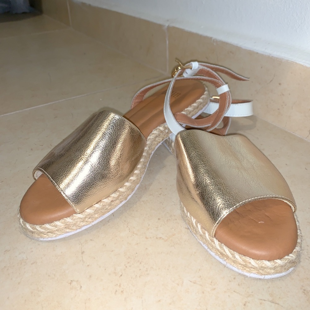 ESPADRILLE SANDALS